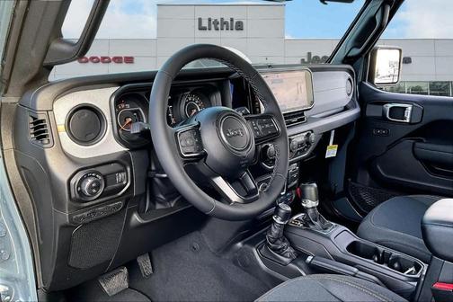 2026 Jeep Gladiator Sport