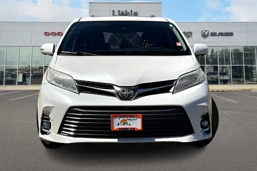 2018 Toyota Sienna Limited Premium