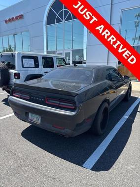 2015 Dodge Challenger SRT 392