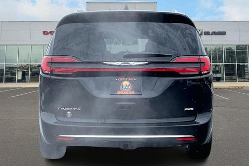 2026 Chrysler Pacifica Pinnacle