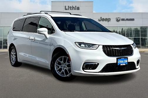 2021 Chrysler Pacifica Touring-L