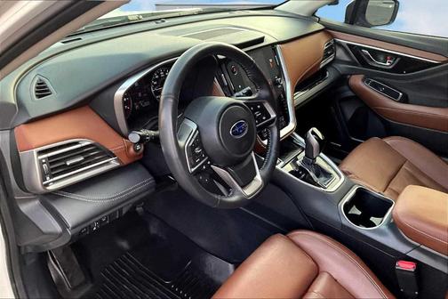 2022 Subaru Outback Touring XT