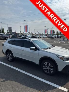 2022 Subaru Outback Touring XT