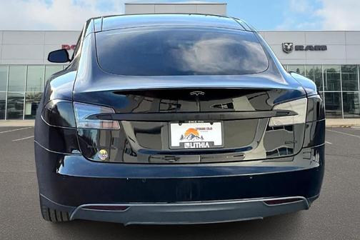 2015 Tesla Model S 85D