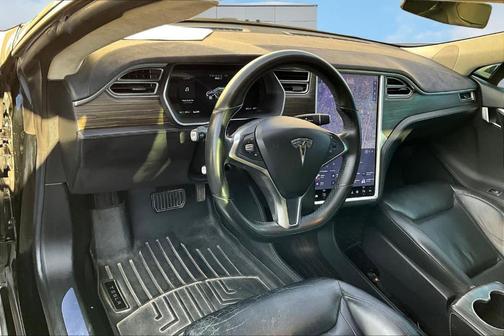 2015 Tesla Model S 85D