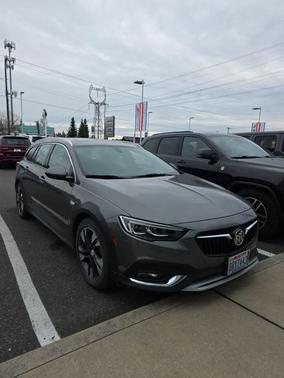 2018 Buick Regal TourX Preferred