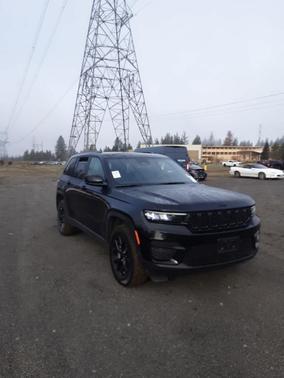 2024 Jeep Grand Cherokee Laredo