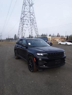 2024 Jeep Grand Cherokee Laredo