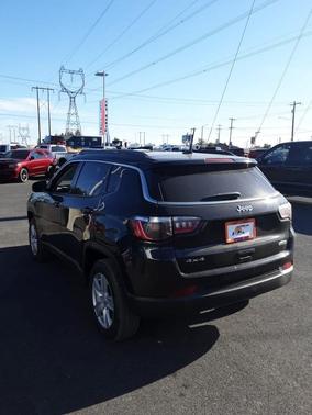 2022 Jeep Compass Latitude