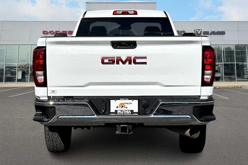 2024 GMC Sierra 2500 Pro