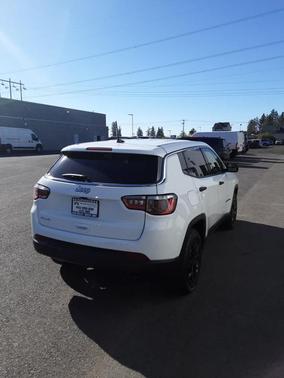 2024 Jeep Compass Sport