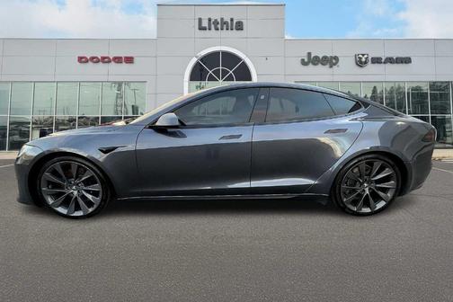 2022 Tesla Model S Base