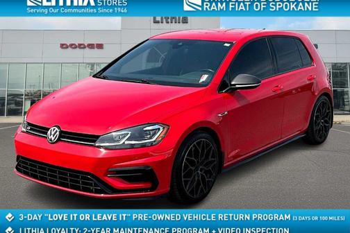 2019 Volkswagen Golf R 2.0T w/DCC & Navigation