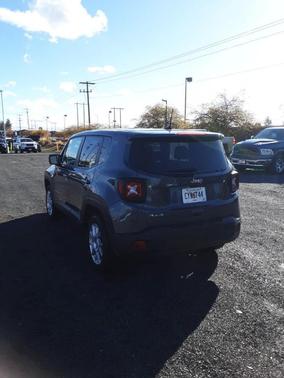 2023 Jeep Renegade Latitude