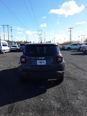 2023 Jeep Renegade Latitude