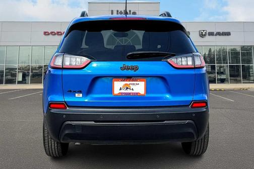 2023 Jeep Cherokee Altitude Lux