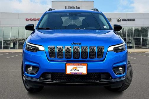 2023 Jeep Cherokee Altitude Lux