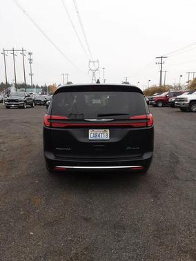 2021 Chrysler Pacifica Hybrid Touring L