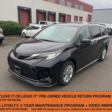 2022 Toyota Sienna XSE 7 Passenger
