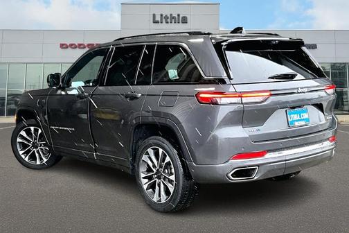 2022 Jeep Grand Cherokee 4xe Overland