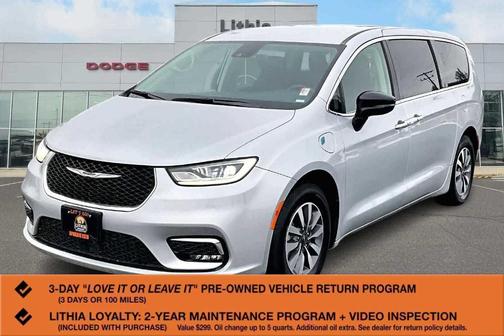 2024 Chrysler Pacifica Hybrid Select