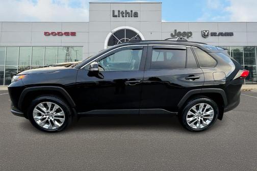 2024 Toyota RAV4 XLE Premium