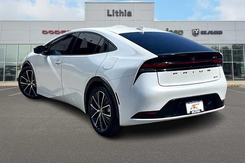 2024 Toyota Prius XLE