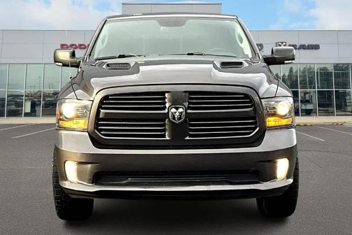 2016 RAM 1500 Sport