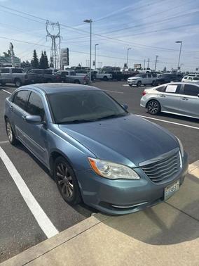 2011 Chrysler 200 Touring