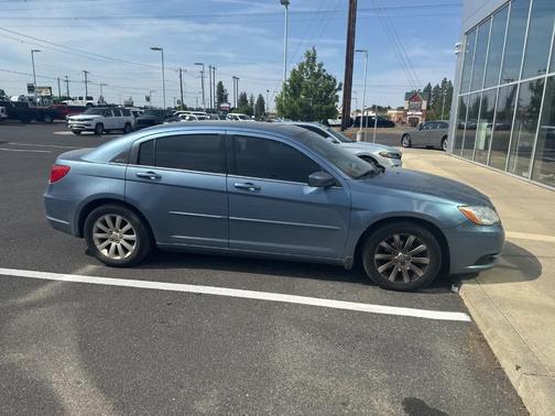 2011 Chrysler 200 Touring