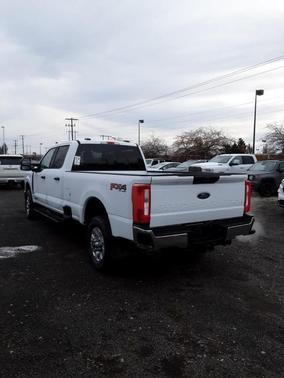 2024 Ford F-350 XLT