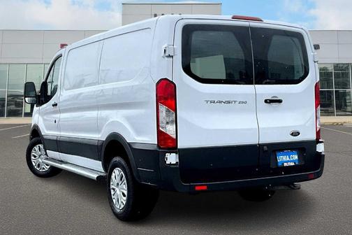 2023 Ford Transit-250