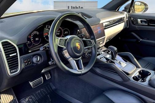 2021 Porsche Cayenne S