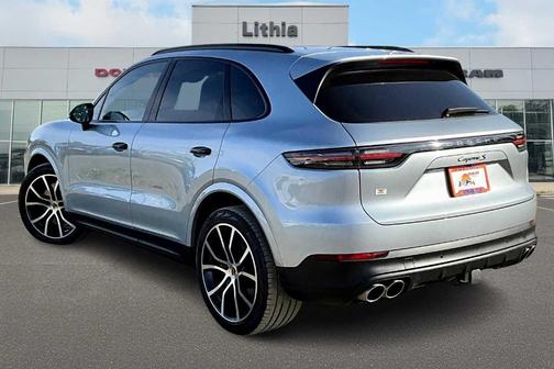 2021 Porsche Cayenne S