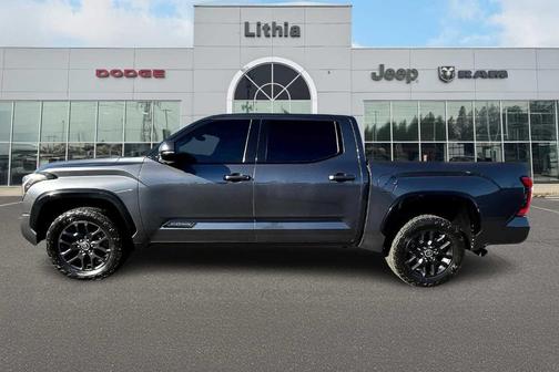 2022 Toyota Tundra Platinum
