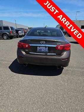 2015 INFINITI Q50 Premium
