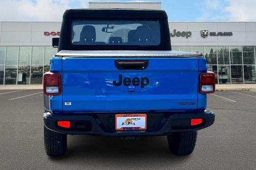 2021 Jeep Gladiator Sport
