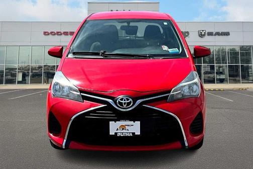 2016 Toyota Yaris LE