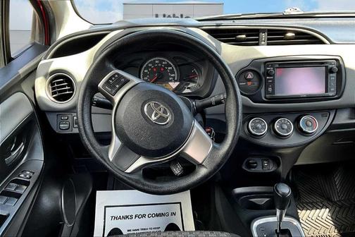 2016 Toyota Yaris LE