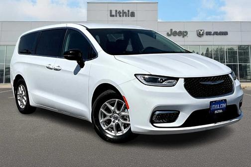 2024 Chrysler Pacifica Touring-L
