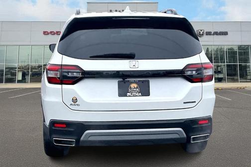 2023 Honda Pilot Touring