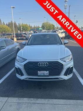 2024 Audi Q5 45 S line quattro Premium