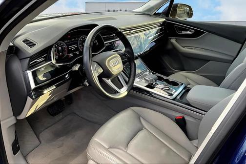 2020 Audi Q7 55 Premium Plus