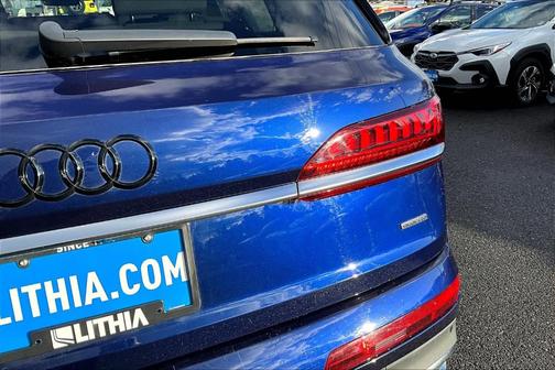 2020 Audi Q7 55 Premium Plus