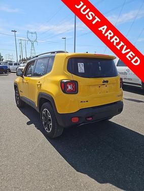 2016 Jeep Renegade Trailhawk