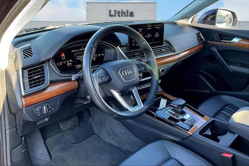 2023 Audi Q5 45 S line Premium Plus