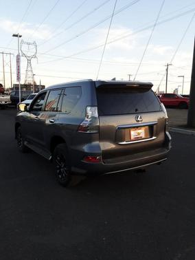 2023 Lexus GX 460 Base