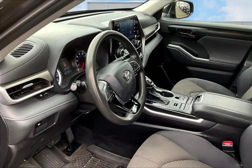 2020 Toyota Highlander L