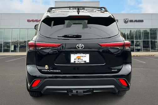 2020 Toyota Highlander L