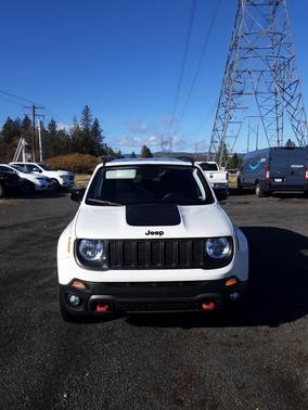 2023 Jeep Renegade Trailhawk